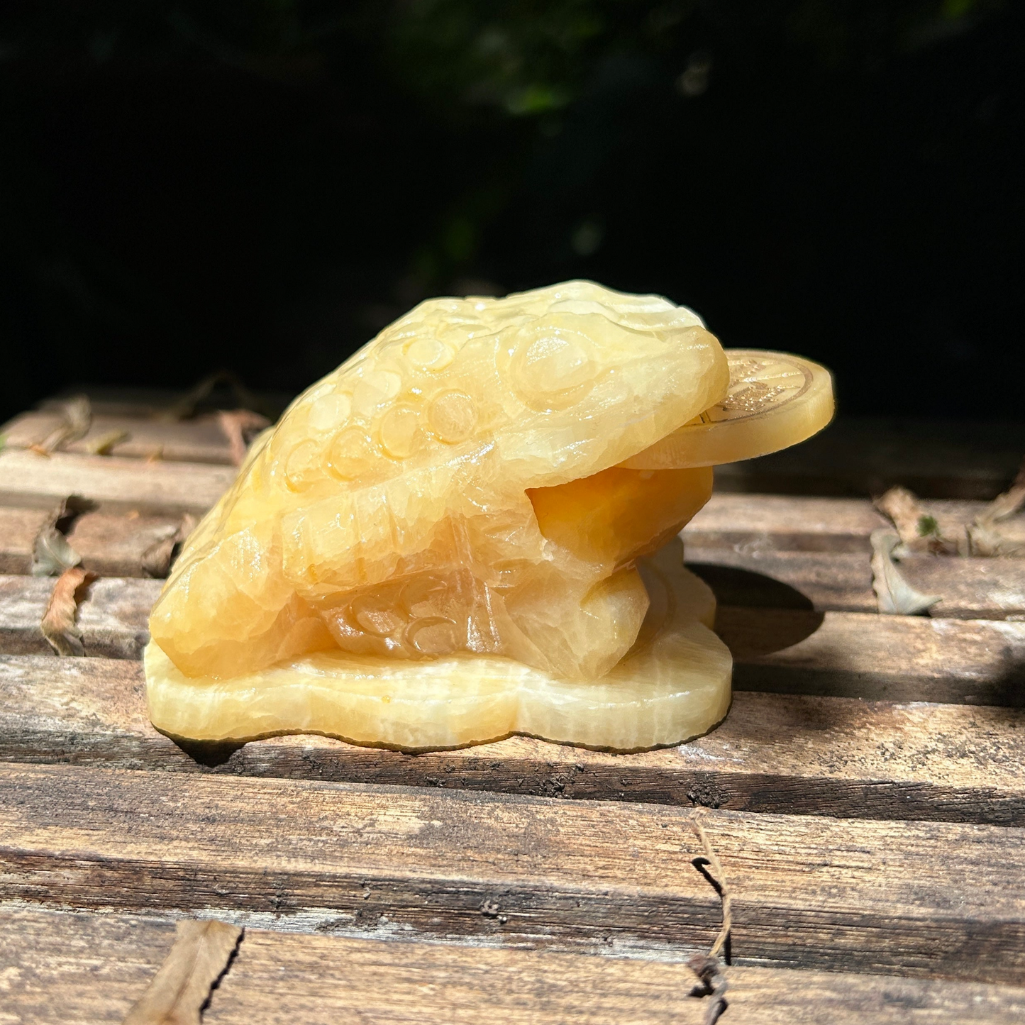 Calcite 'Money Toad' Carving