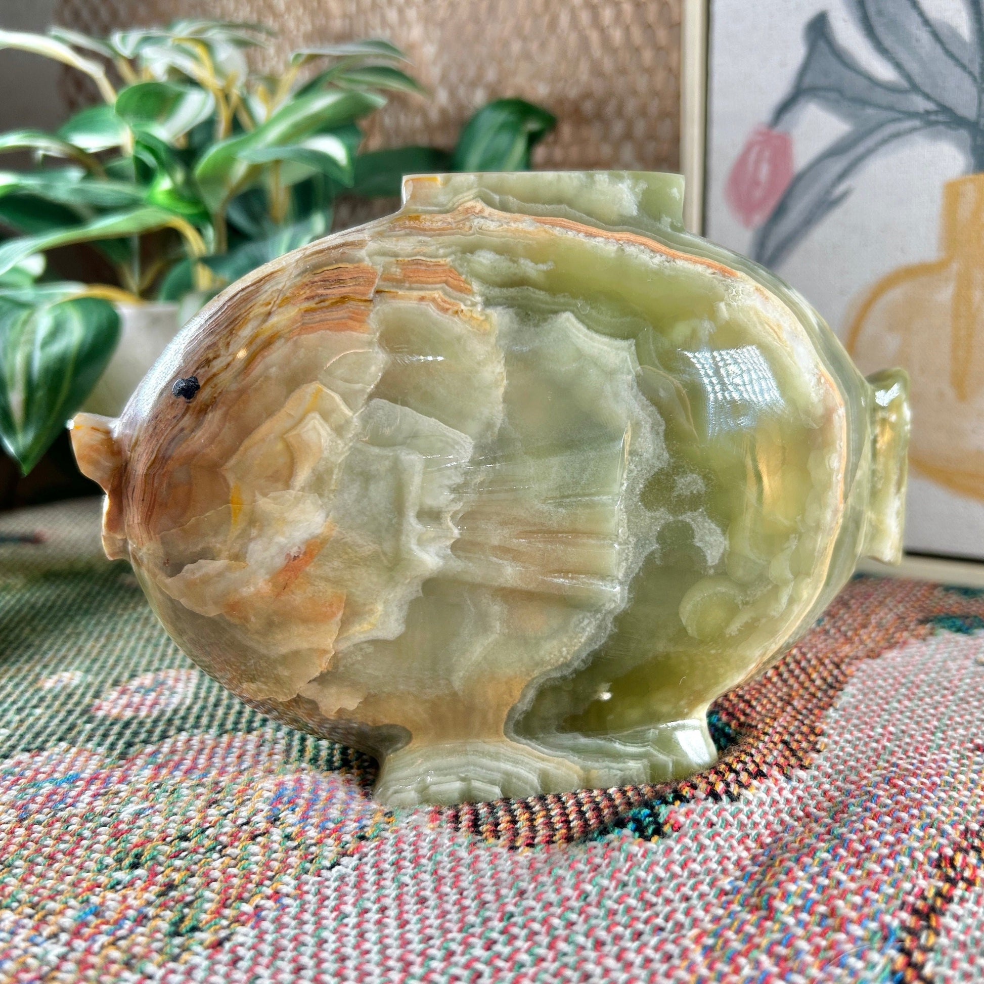 Green Onyx Fish 8&quot; Carving