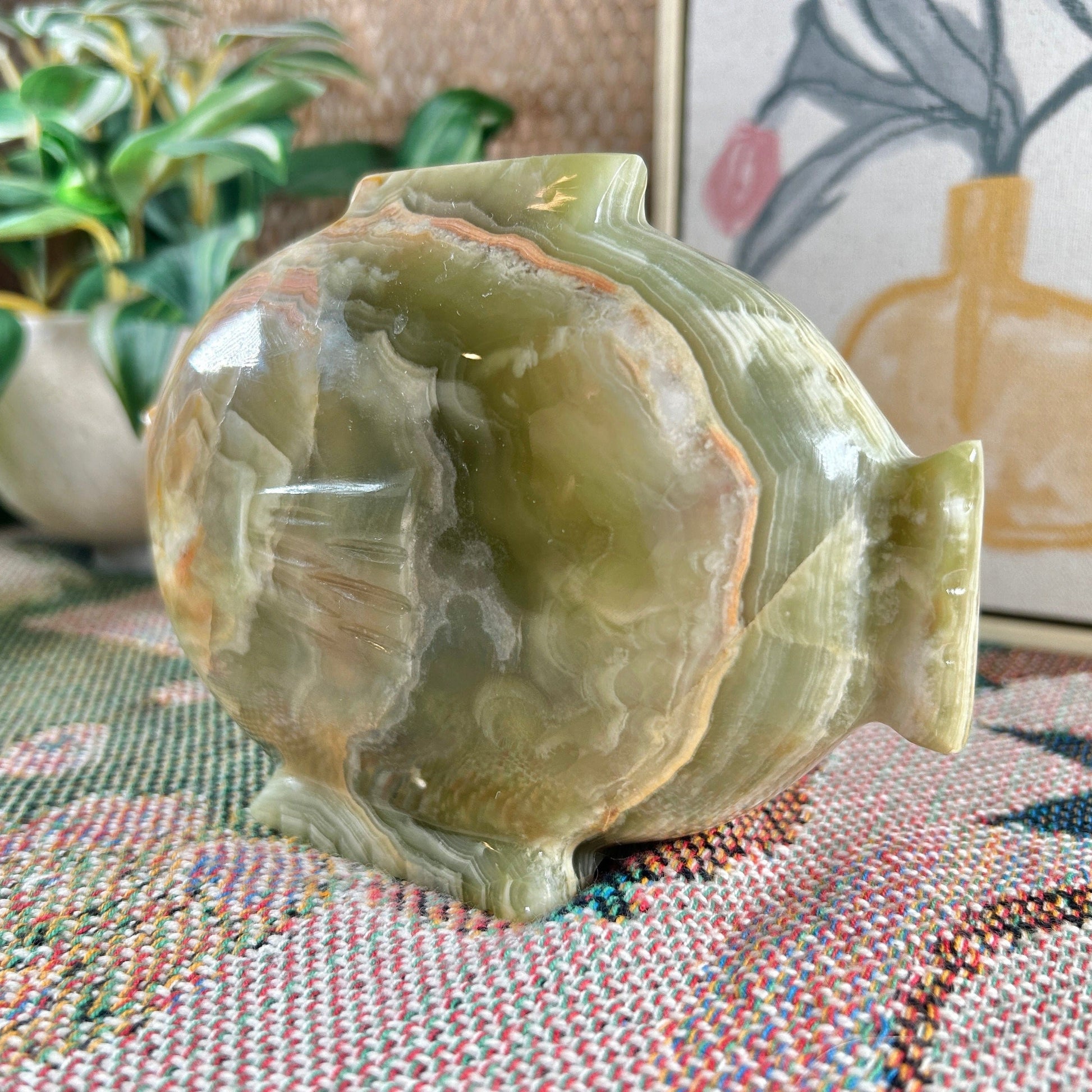 Green Onyx Fish 8&quot; Carving