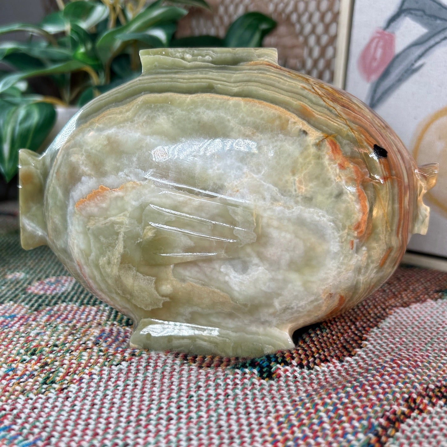 Green Onyx Fish 8&quot; Carving