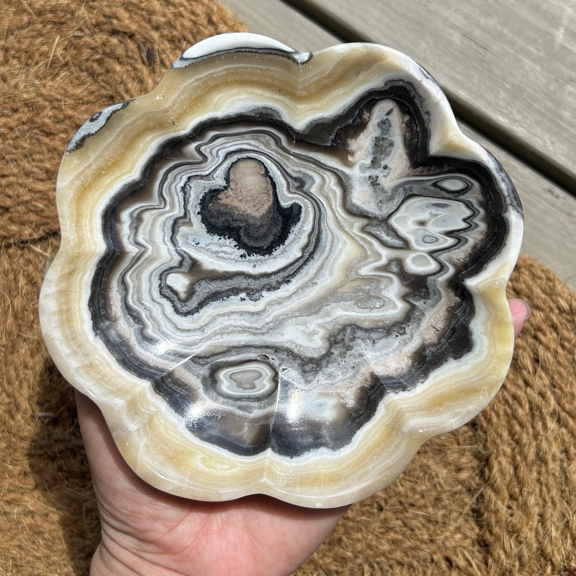 Unique Onyx 'Margarita' Polished Plate from Mexico